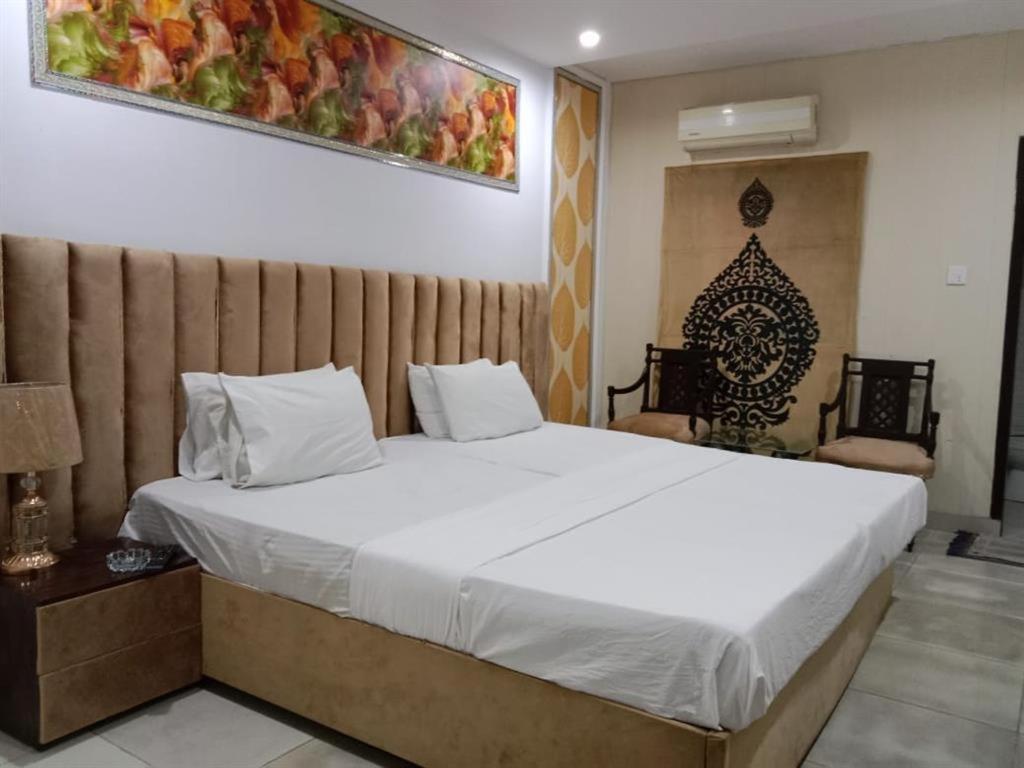 Helen One Hotel Lahaur Zewnętrze zdjęcie